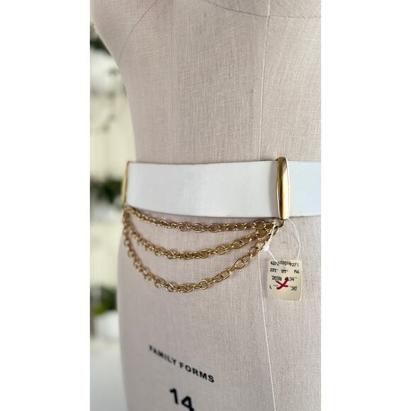 Vintage 1980s NWT Belt 80s White Leather Gold Chain Escada Style Belt Volup main image 9